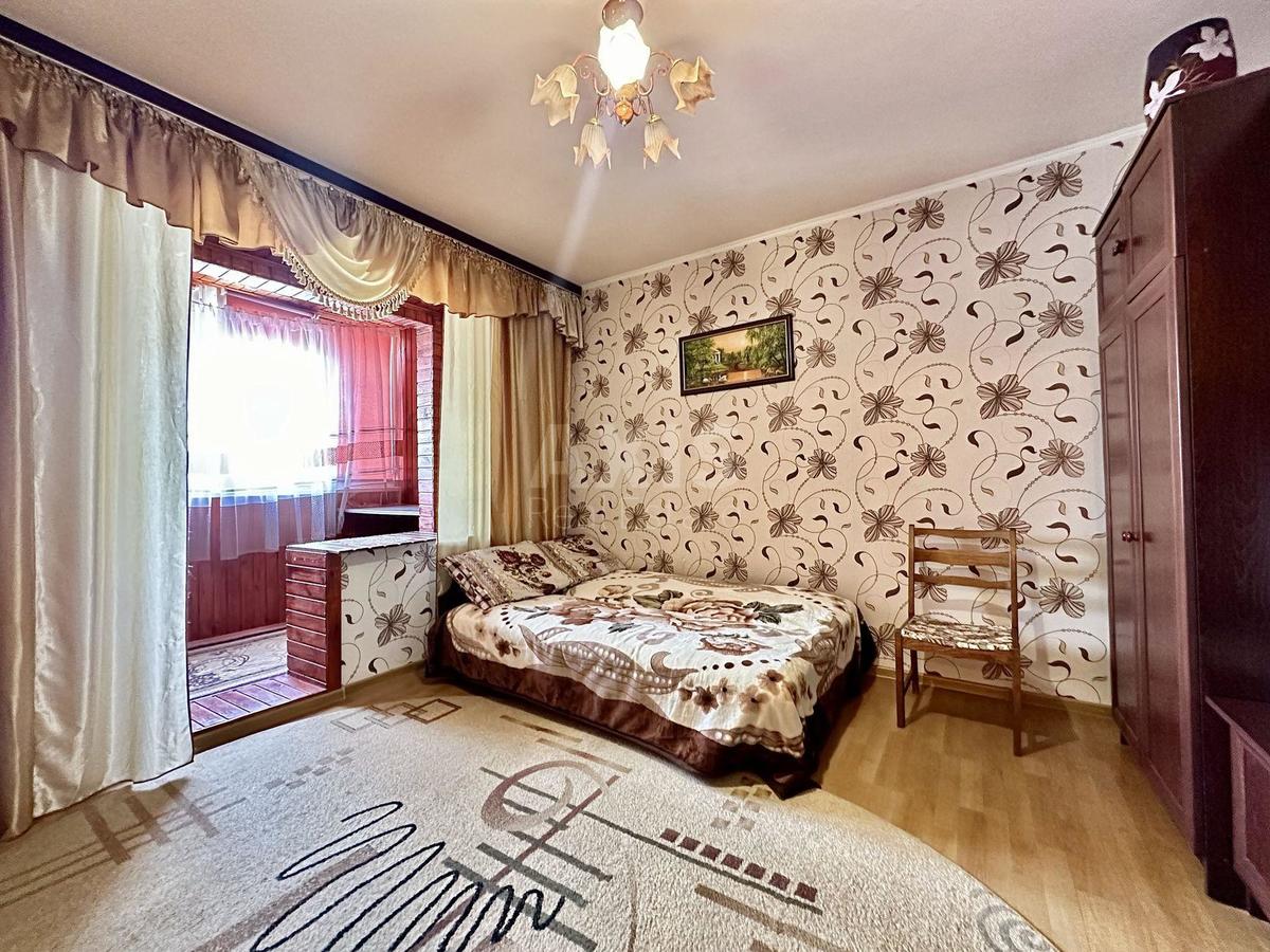 2k apartment vul. Dan'kevycha Kostjantyna 72