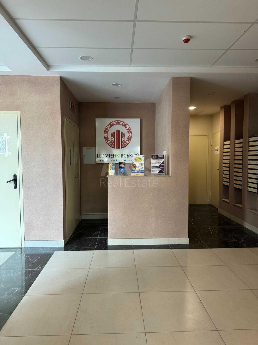 5k apartment vul. Zlatoustivs'ka 270