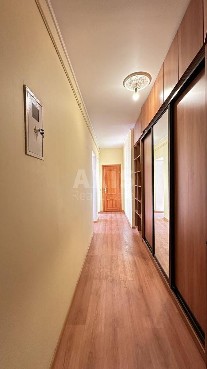 2k apartment vul. Rustaveli Shota 102