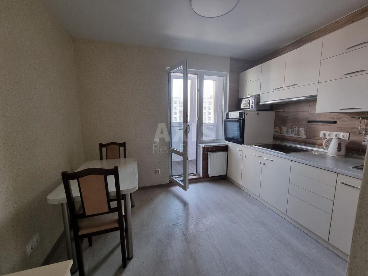 1k apartment pr-t Pravdy 83