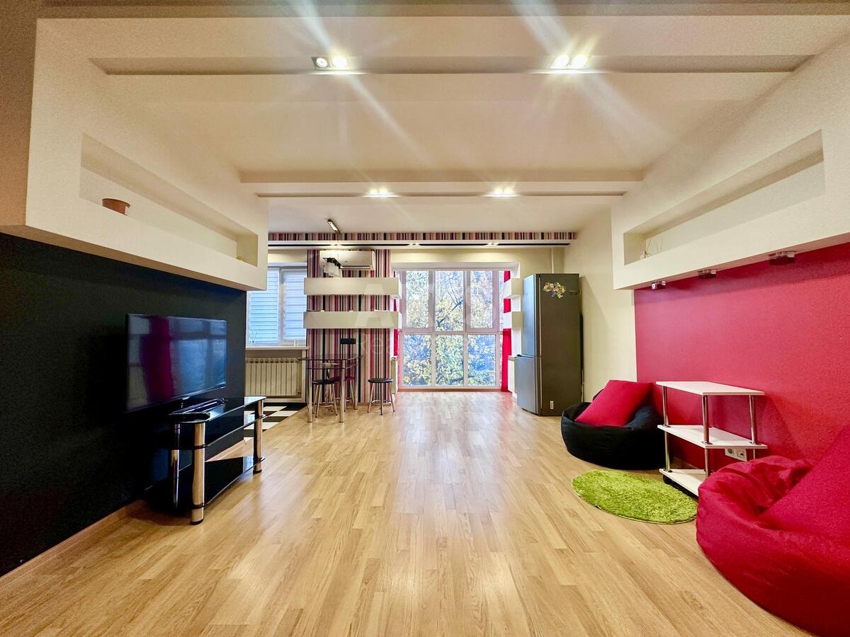 1k apartment vul. Borshhagivs'ka 143616013