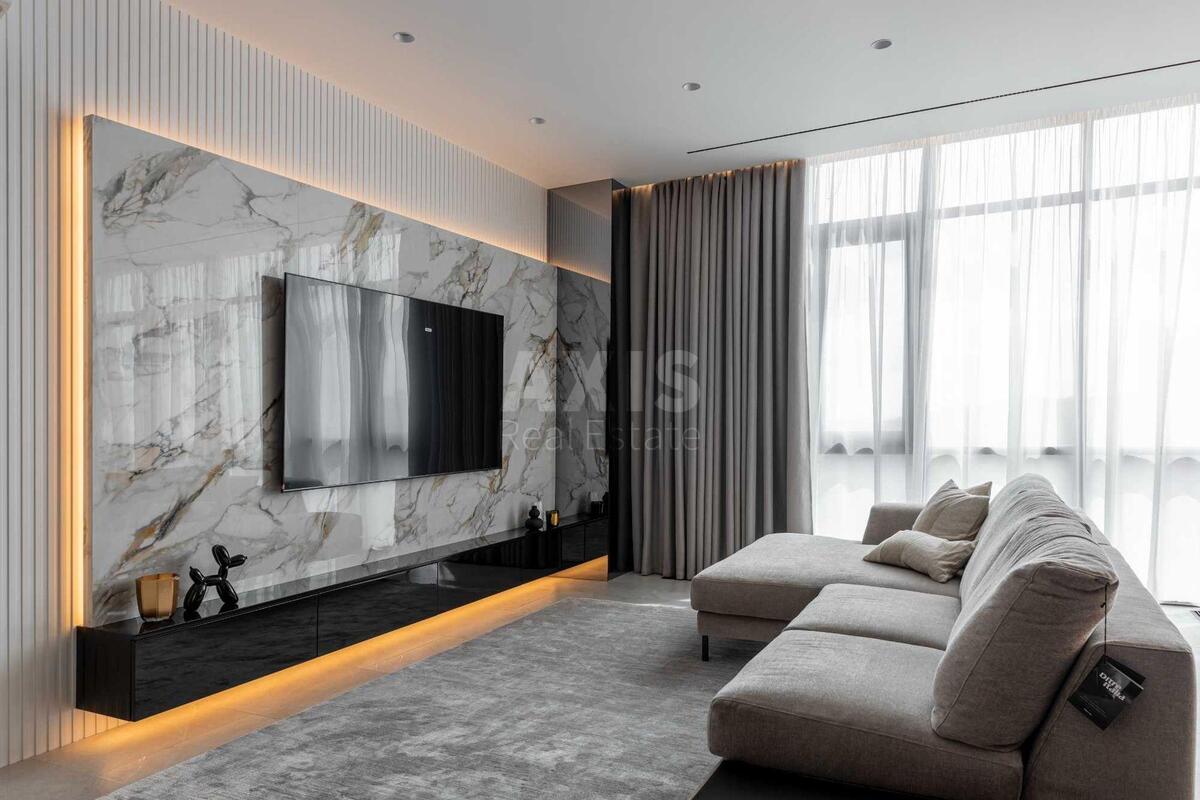 4k apartment vul. Dragomyrova Myhajla 184