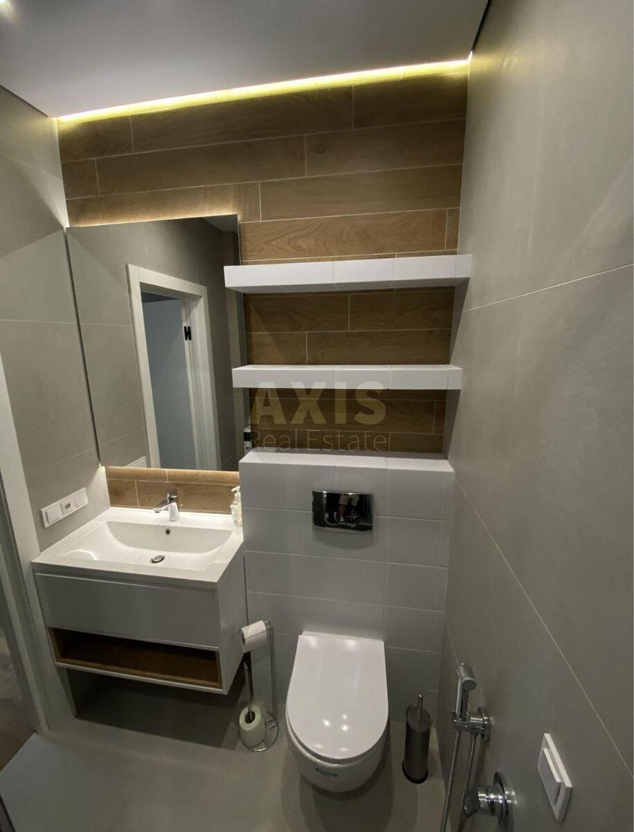 2k apartment vul. Saljutna 2Б2