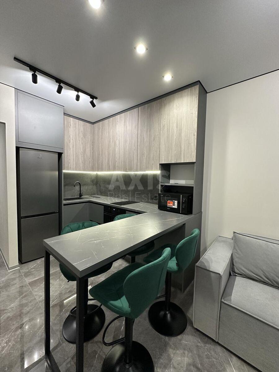 1k apartment vul. Saljutna 2Б62122