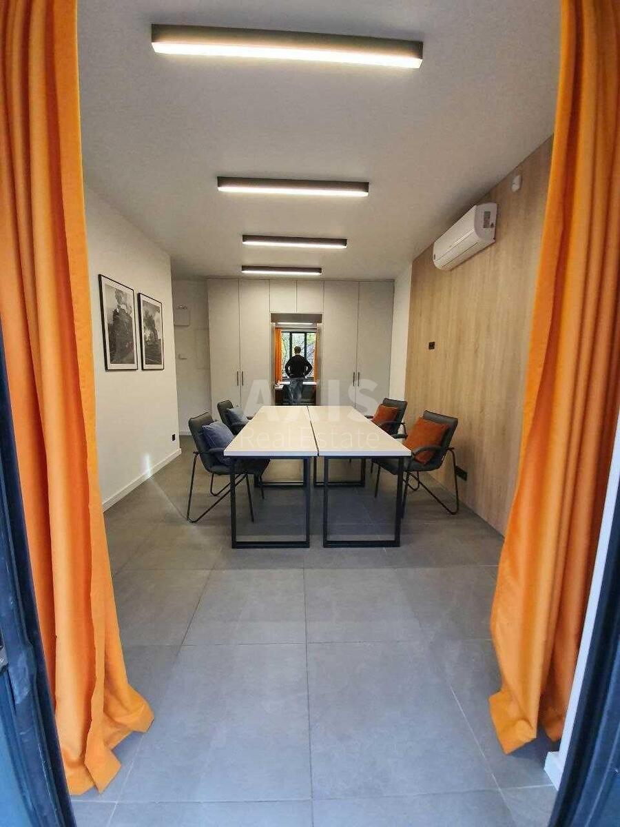 Office prov. Laboratornyj 22, 65m2602716