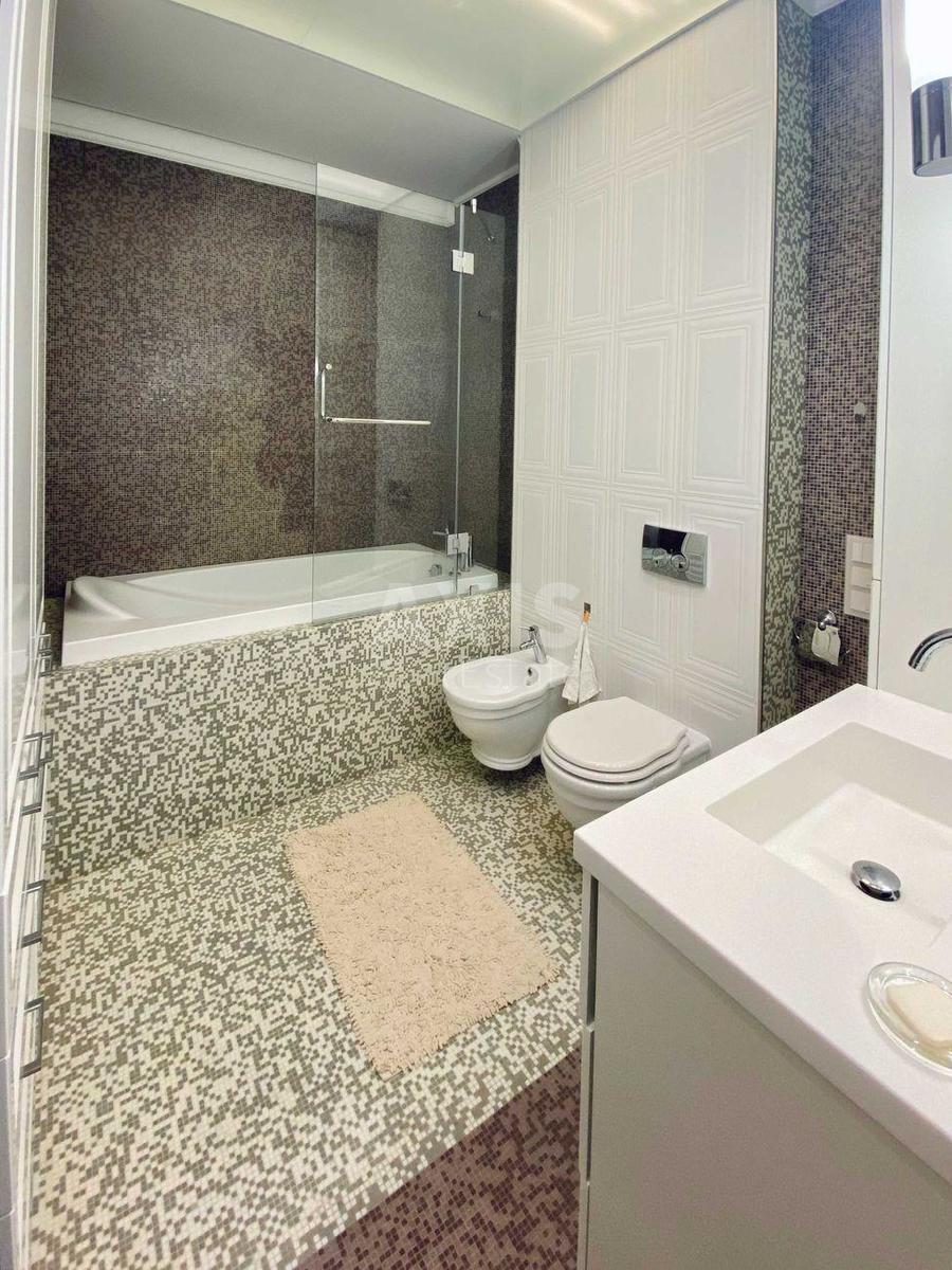 2k apartment vul. Barbjusa Anri 73/18