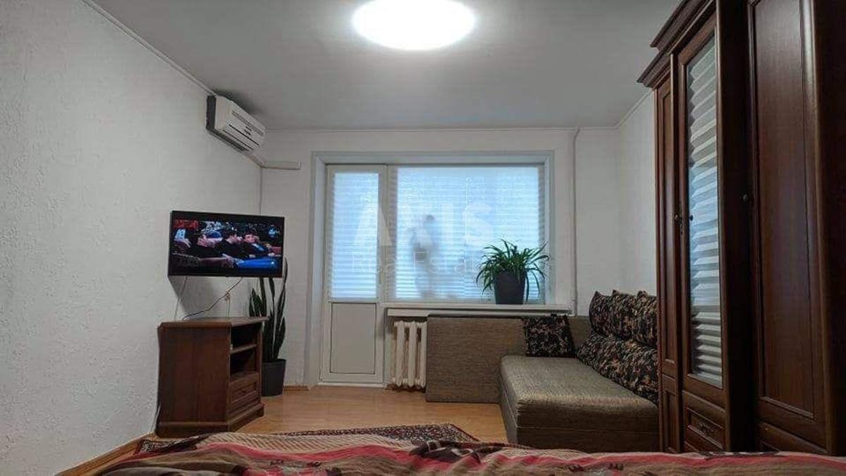1k apartment vul. Dmytra Bagalija 8А0