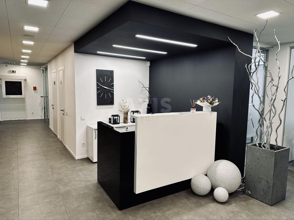 Office pl. Sportyvna 3, 247m2597055