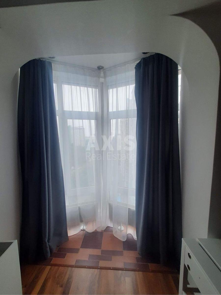 3k apartment vul. Yulia Zdanovska 5Б4