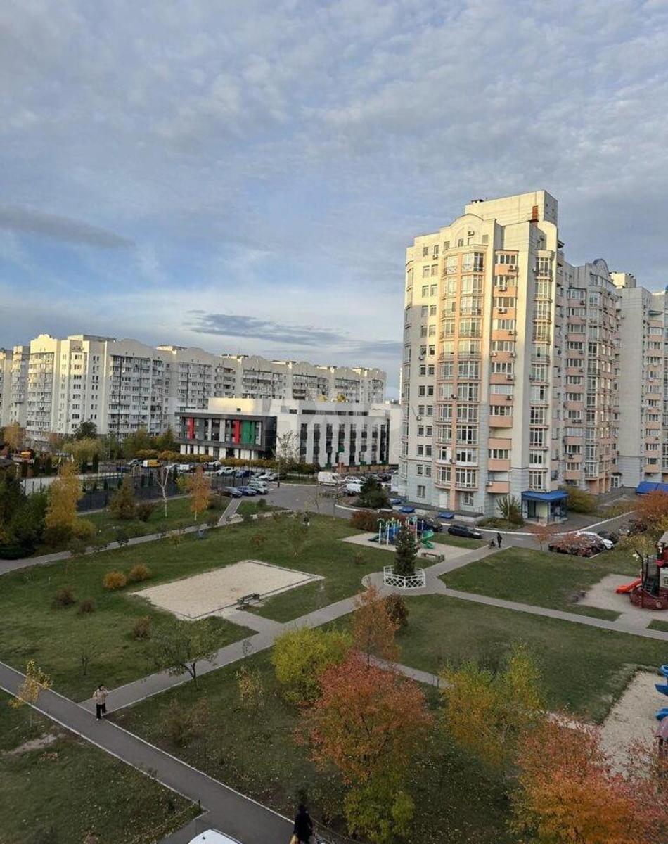 2k apartment vul. Yulia Zdanovska 46/112