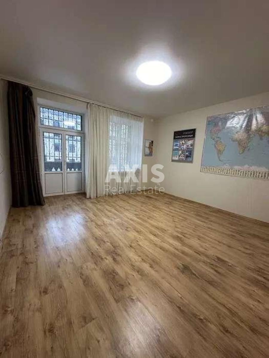 2k apartment vul. Pyrogova 22