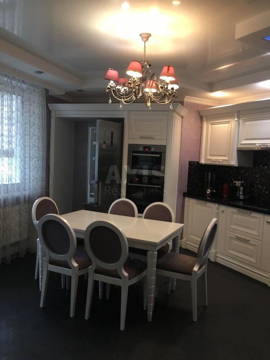 3k apartment vul. Vyshgorods'ka 450
