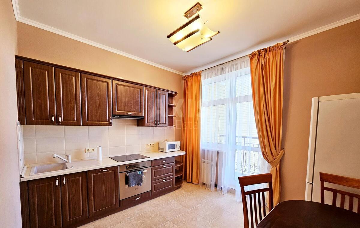 3k apartment vul. Antonovycha 7260090