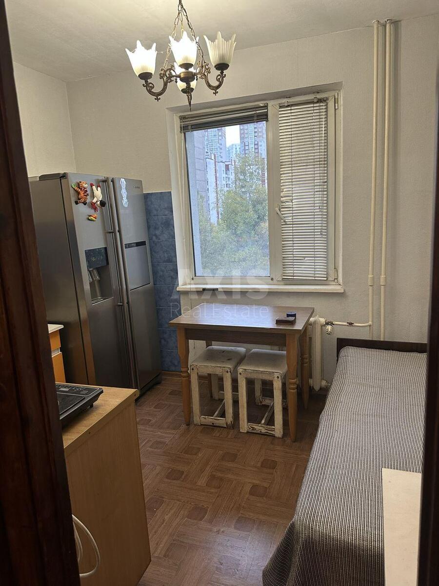 1k apartment pr-t Grygorenka Petra 38615671