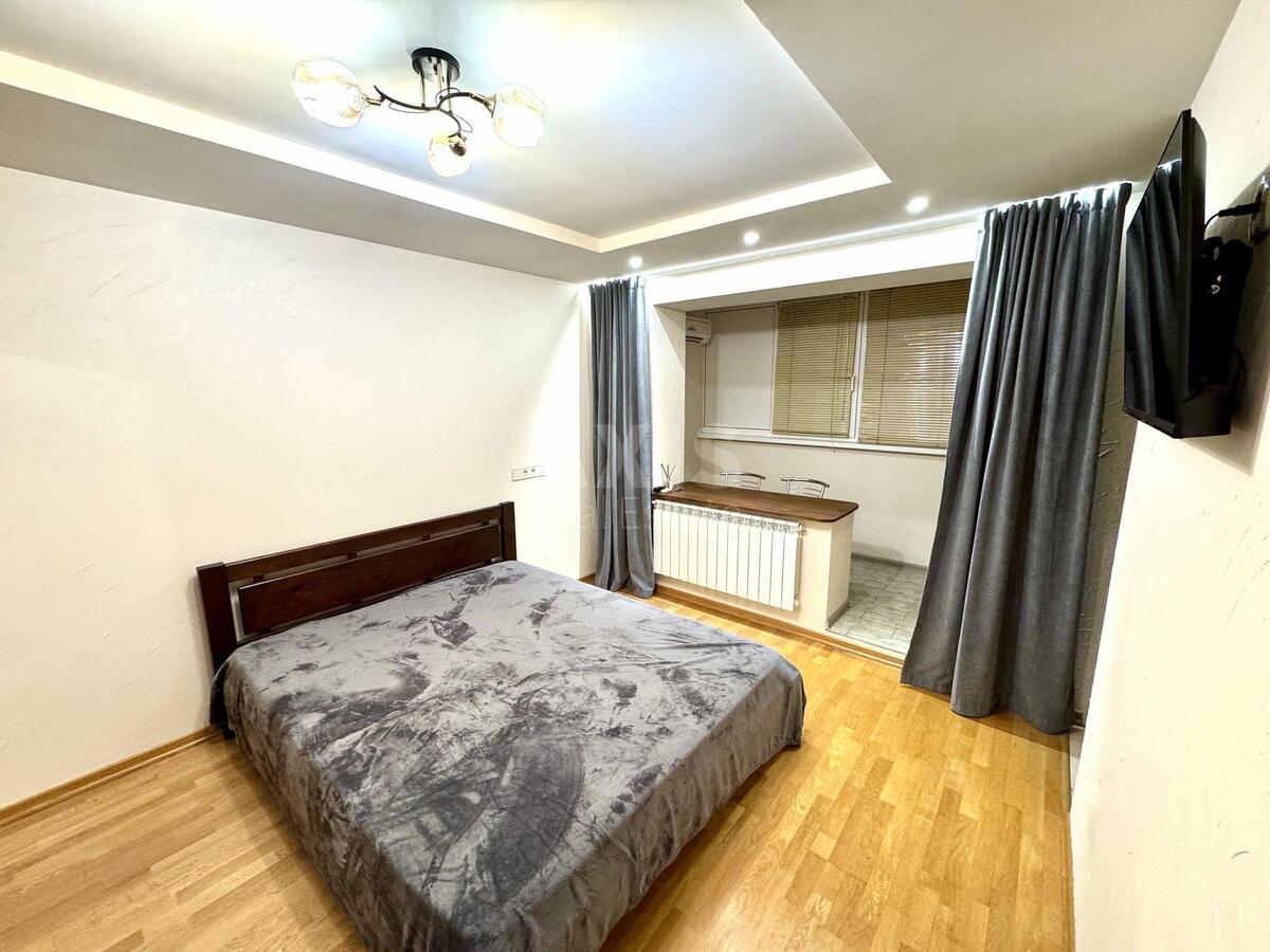 1к квартира спуск Кловский 20614172