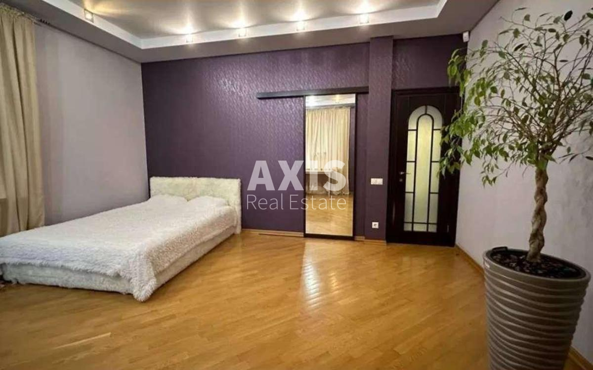 4k apartment vul. Sribnokil's'ka 3А264230