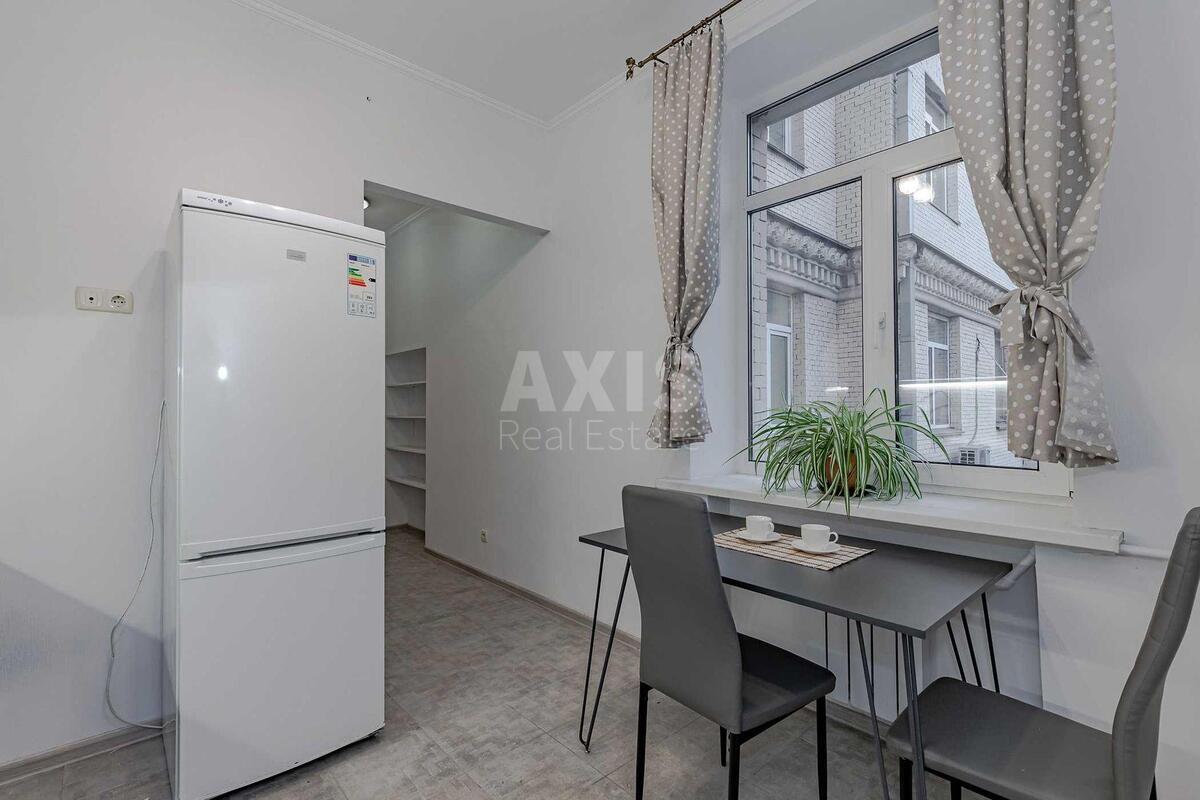 2k apartment vul. Shovkovychna 13/2565281