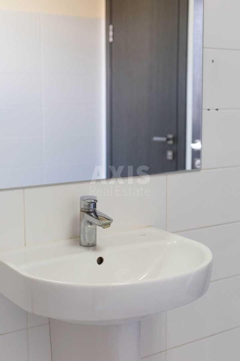 Office vul. Pymonenka Mykoly 13, 600m2518937