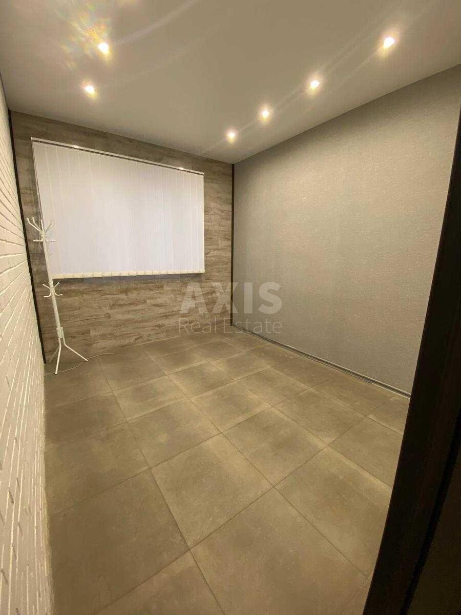 Office vul. Sribnokil's'ka 3Б, 125m2609495