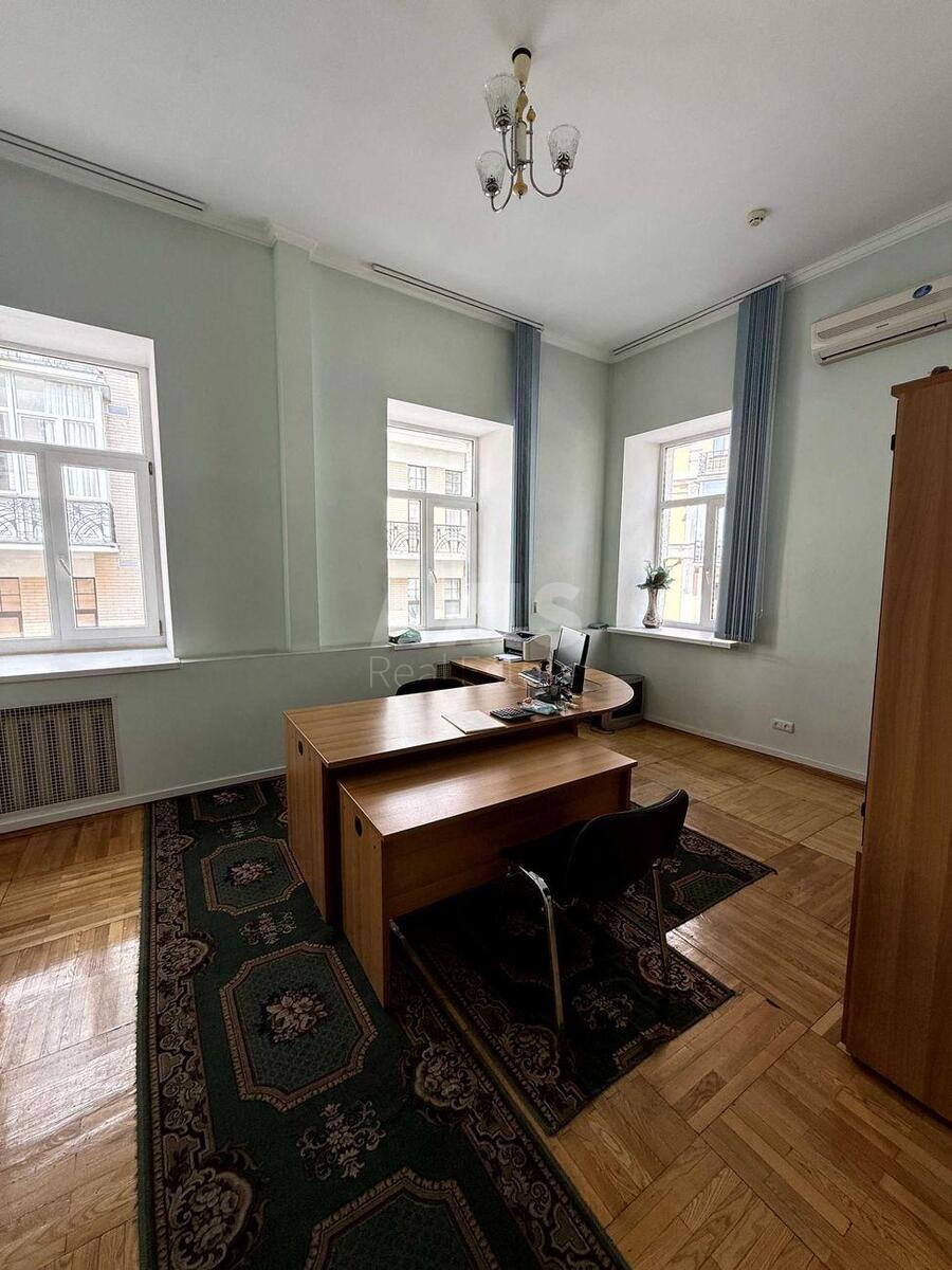 Office vul. Rejtars'ka 6А, 120m2567470
