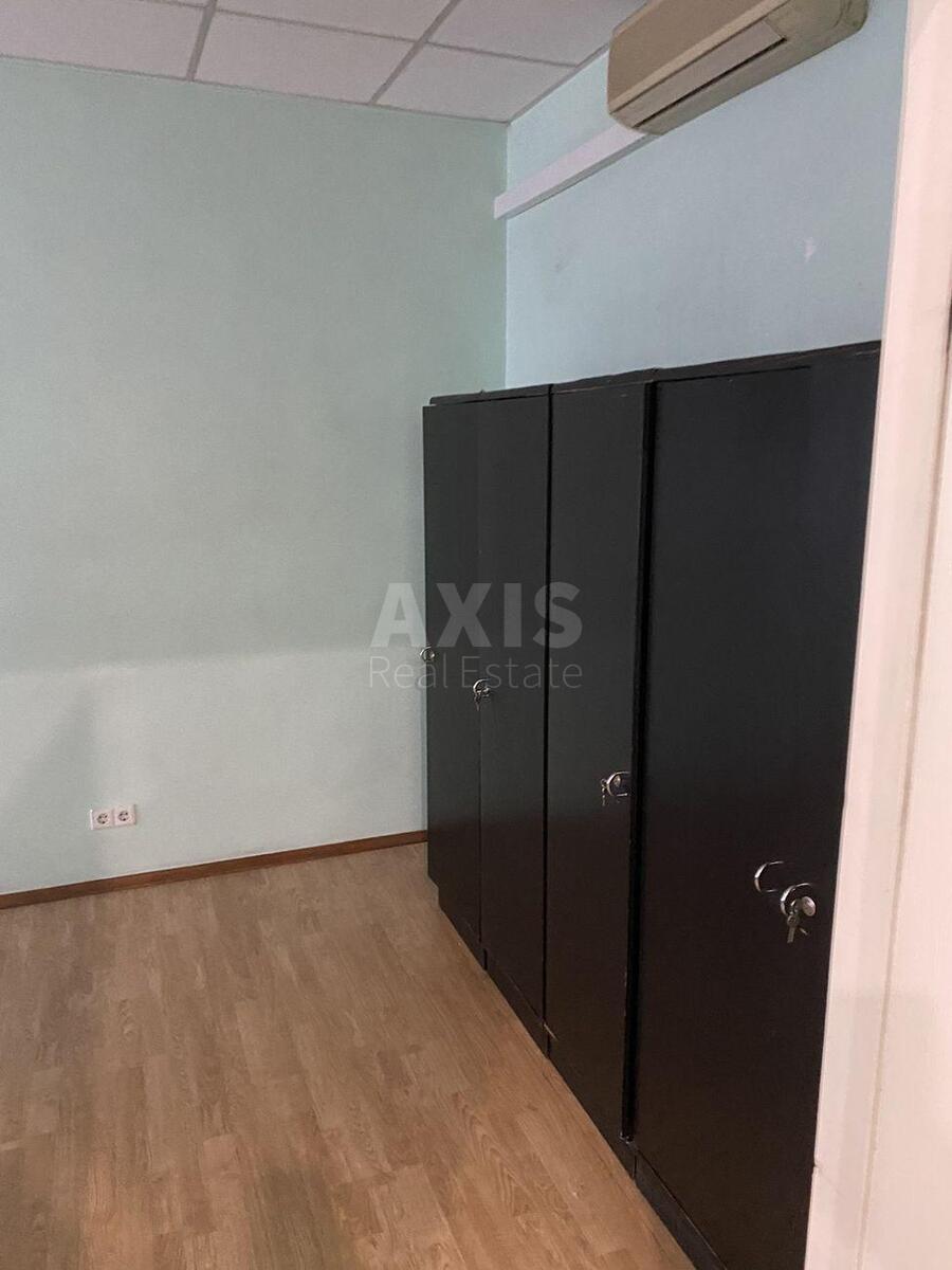 Office pr-t Lobanovs'kogo 119/2, 215m2611771