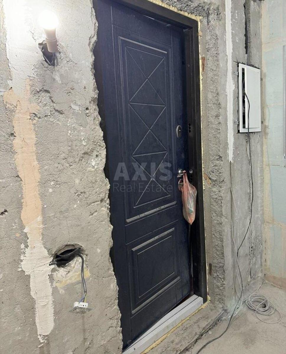 2k apartment vul. Miljutenka 18426761