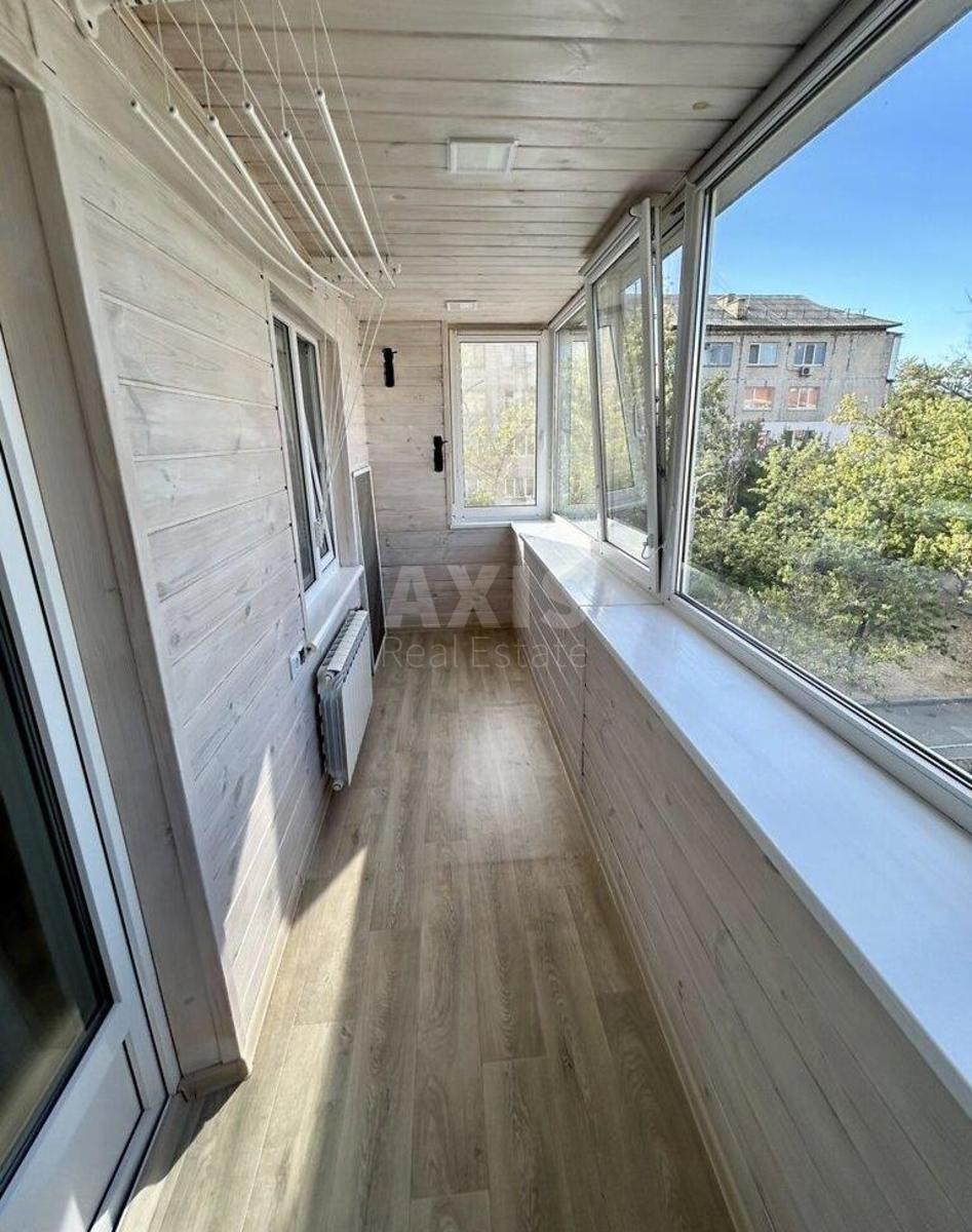 1к квартира бул. Перова 25А4