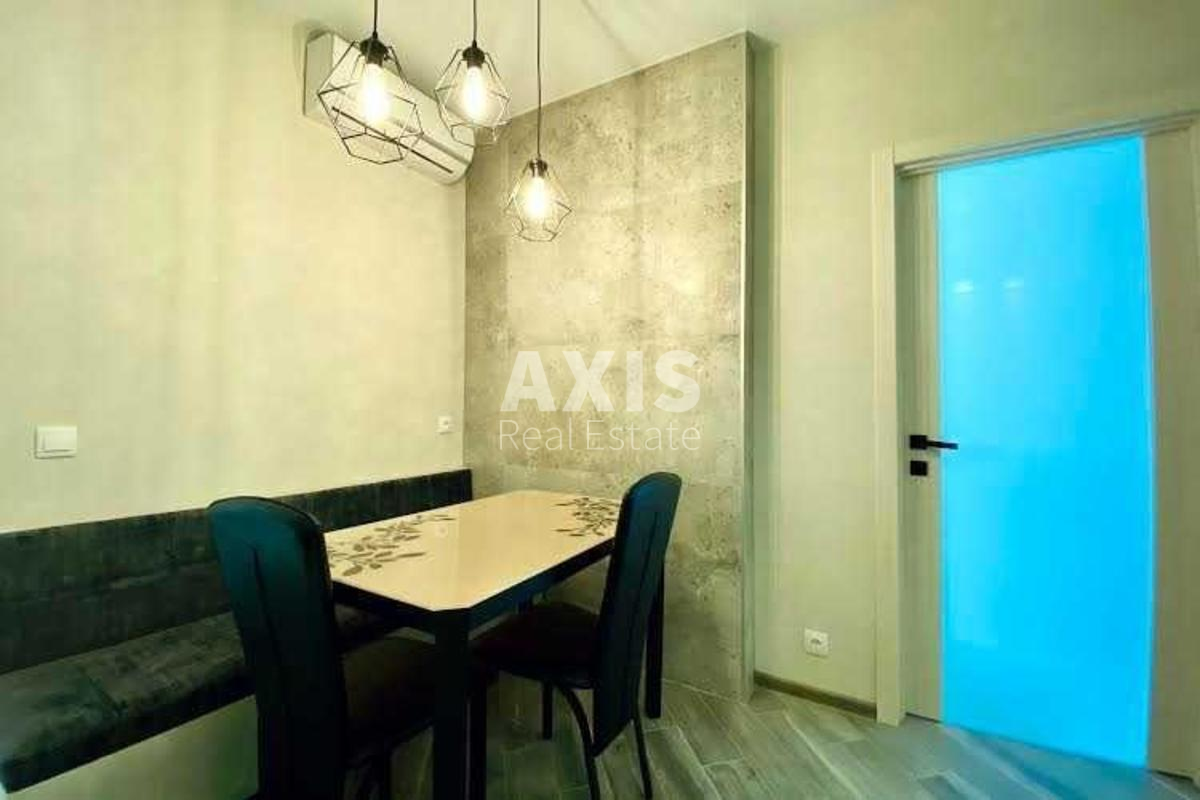2k apartment vul. Kikvidze 430
