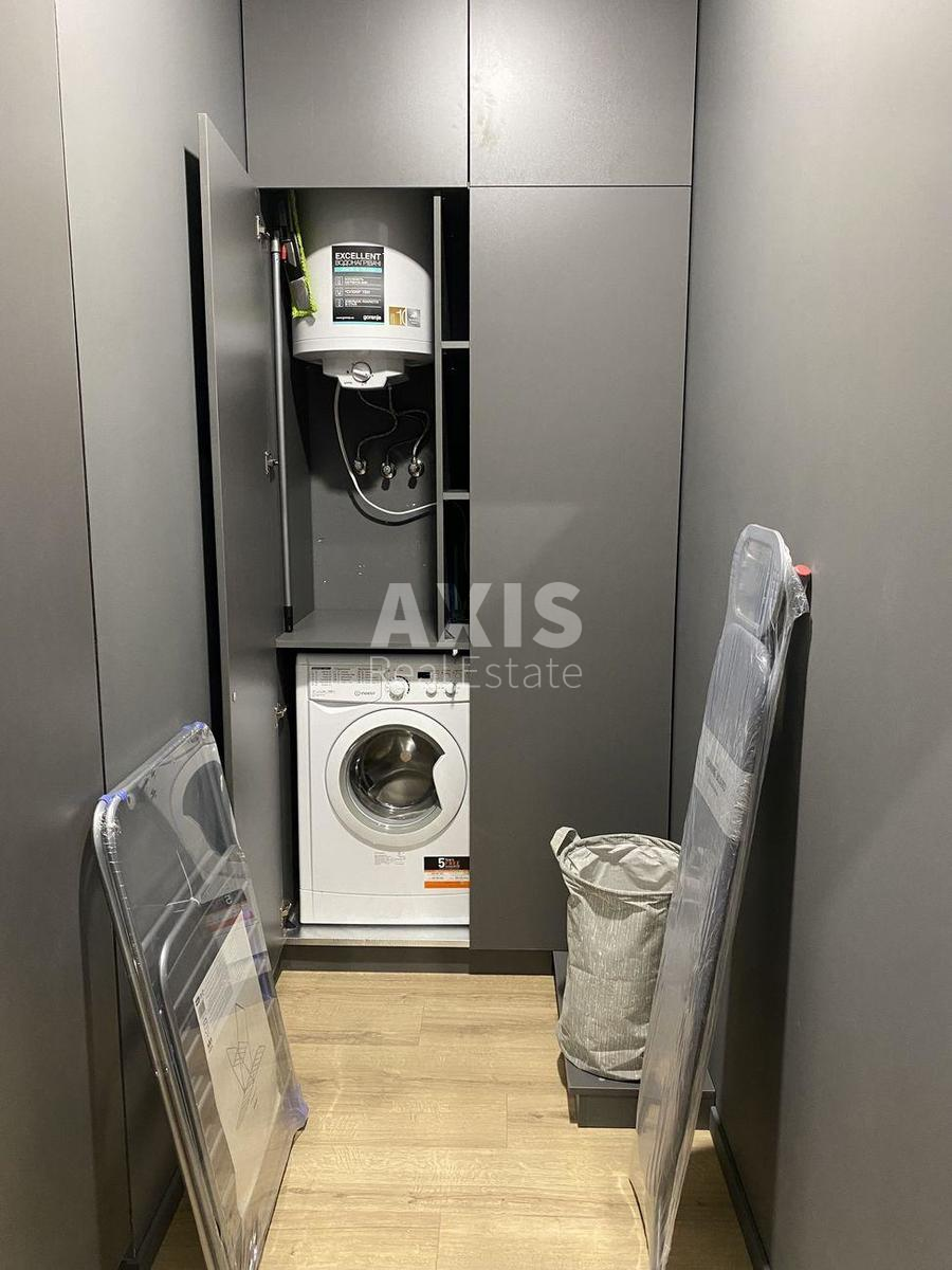 2k apartment vul. Preobrazhens'ka 8Б398525