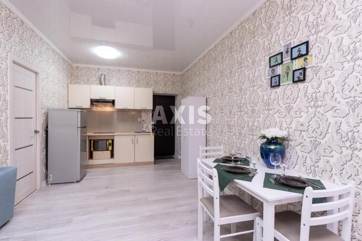 3к квартира ул. Бассейная 10488920