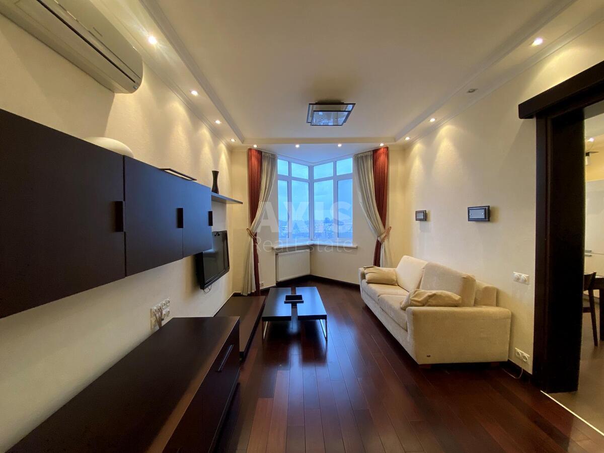 2к квартира ул. Евгения Коновальца 32Г617555