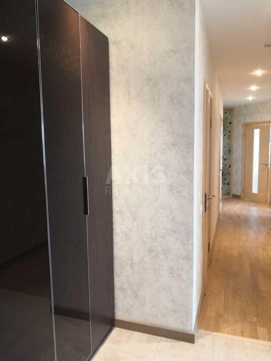 3к квартира ул. Голосеевская 1312