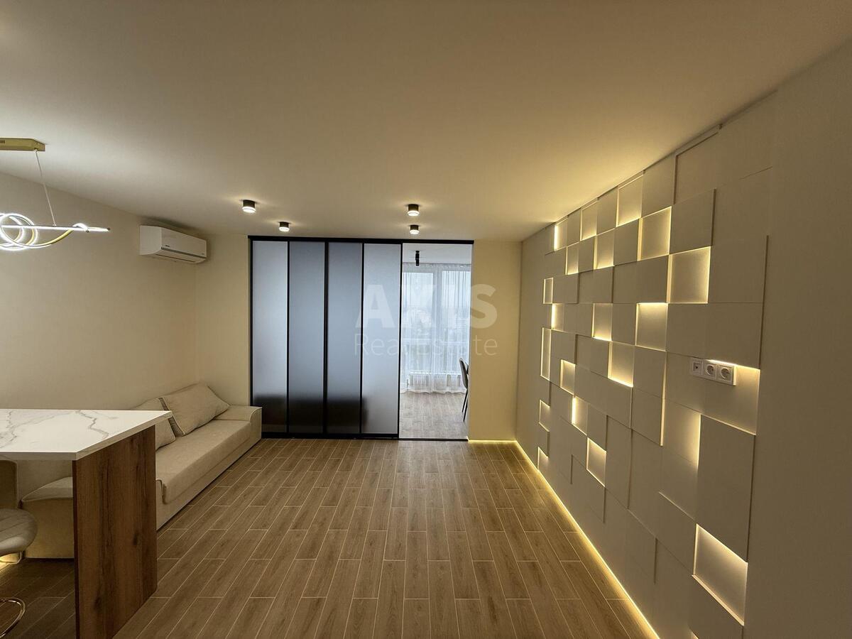 2k apartment vul. Bulahovs'kogo Akademika 2619704