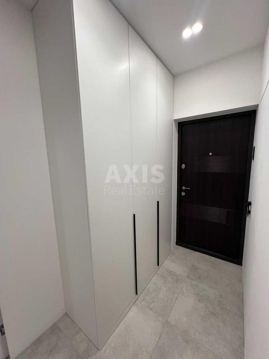 3k apartment vul. Kustanajs'ka 1312