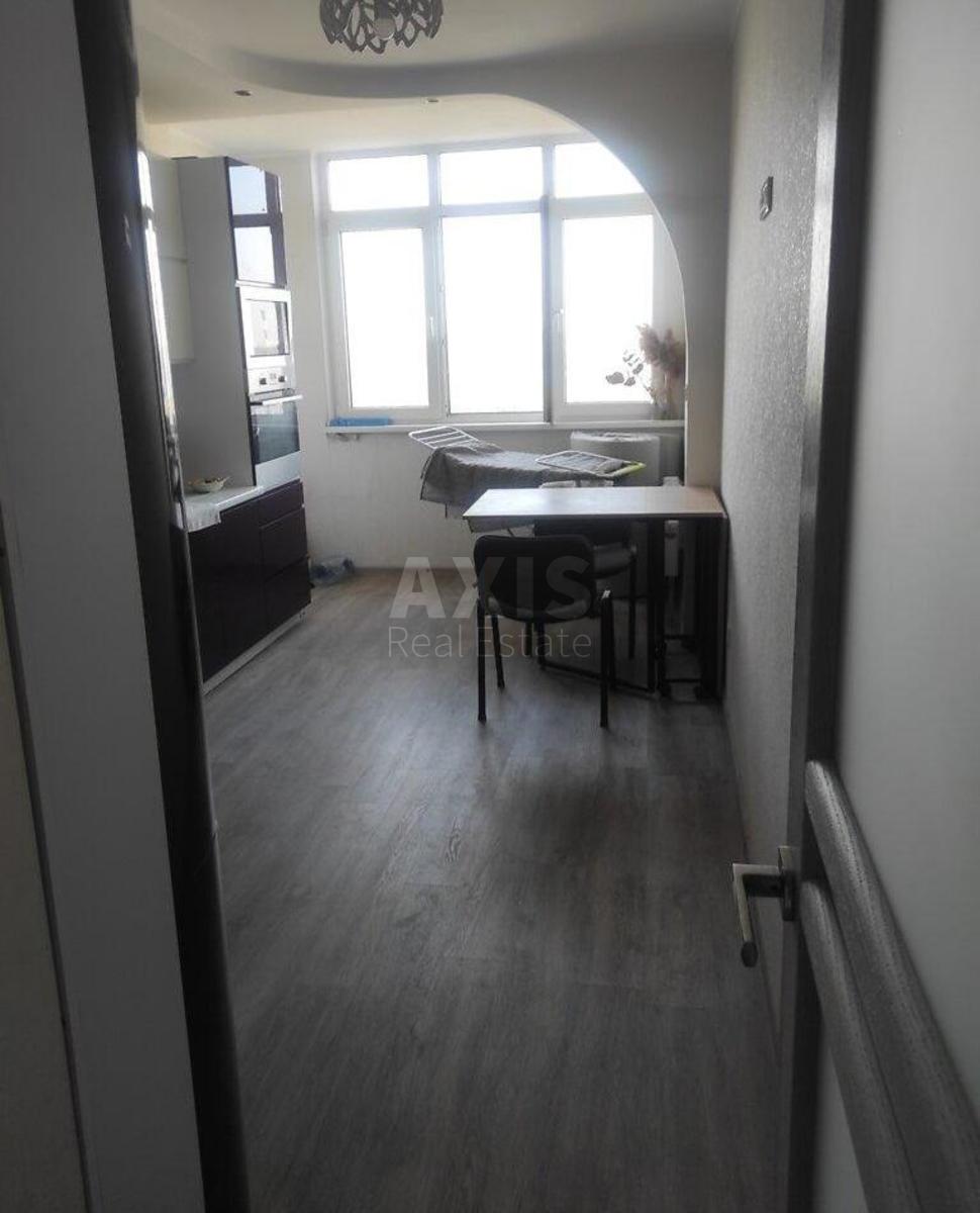 1k apartment pr-t Bazhana Mykoly 8Б3