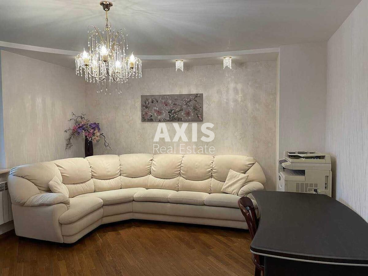 3k apartment vul. Petra Kalnyshevs'kogo 71