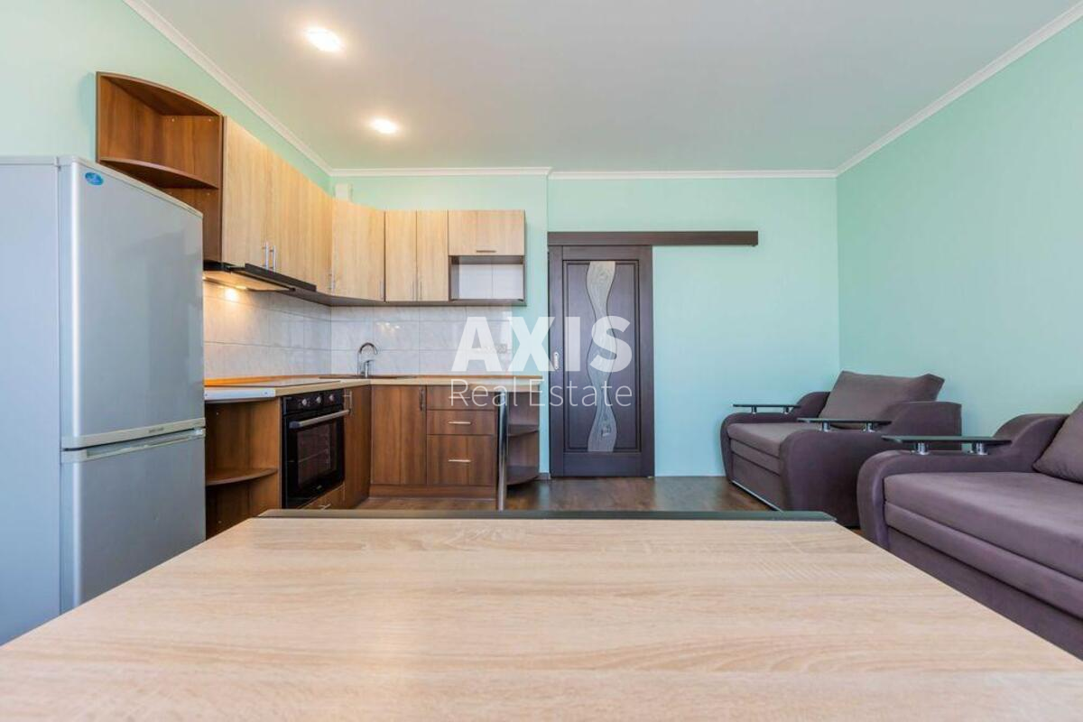 1k apartment vul. L'vivs'ka 375