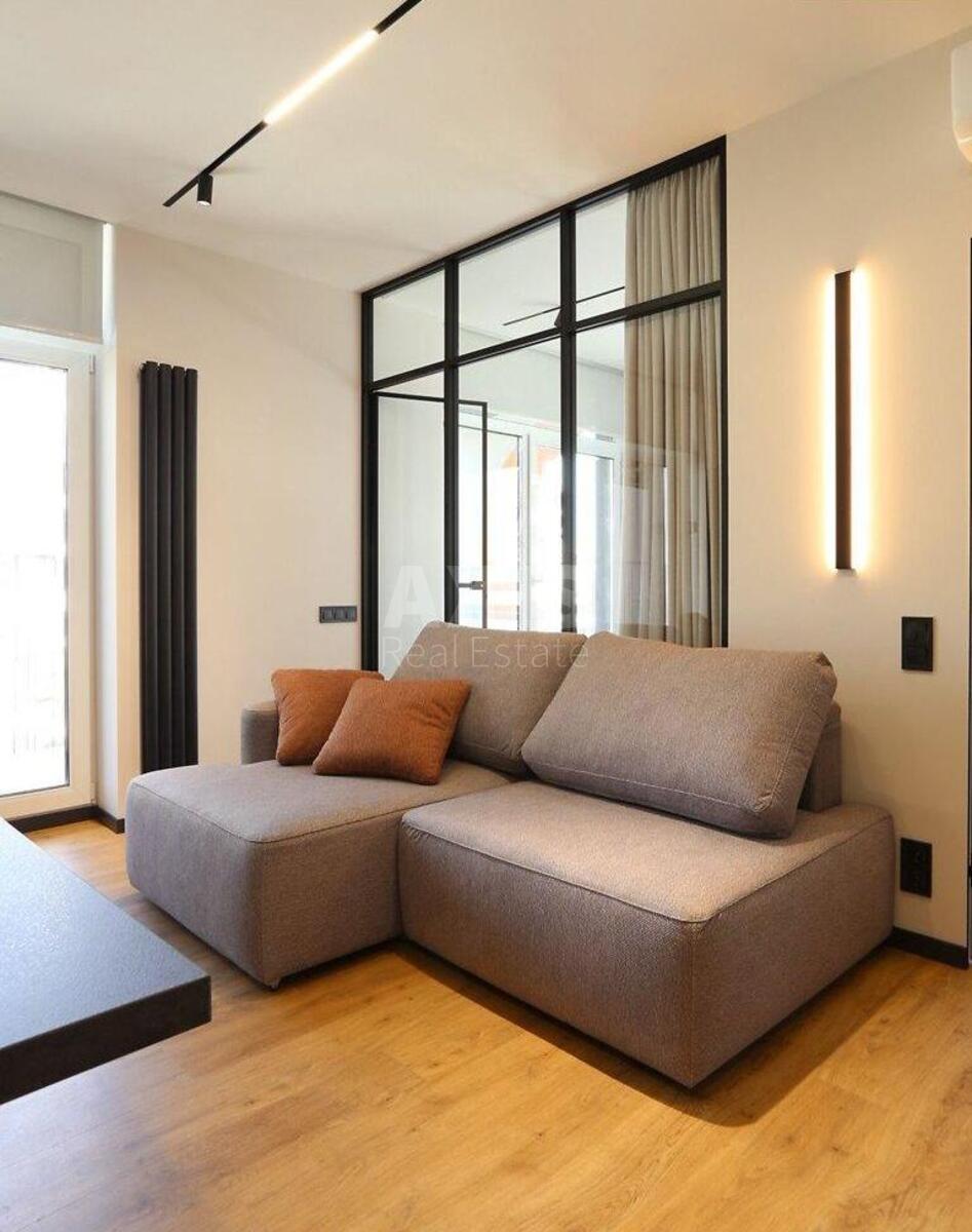 3k apartment vul. Brativ Shemetiv 10/8584846