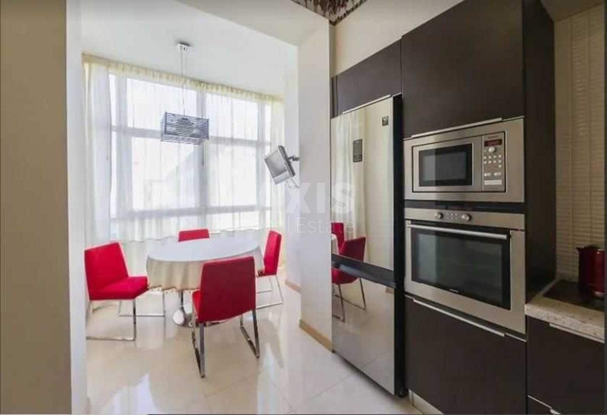 4k apartment vul. Ljuterans'ka 10А7