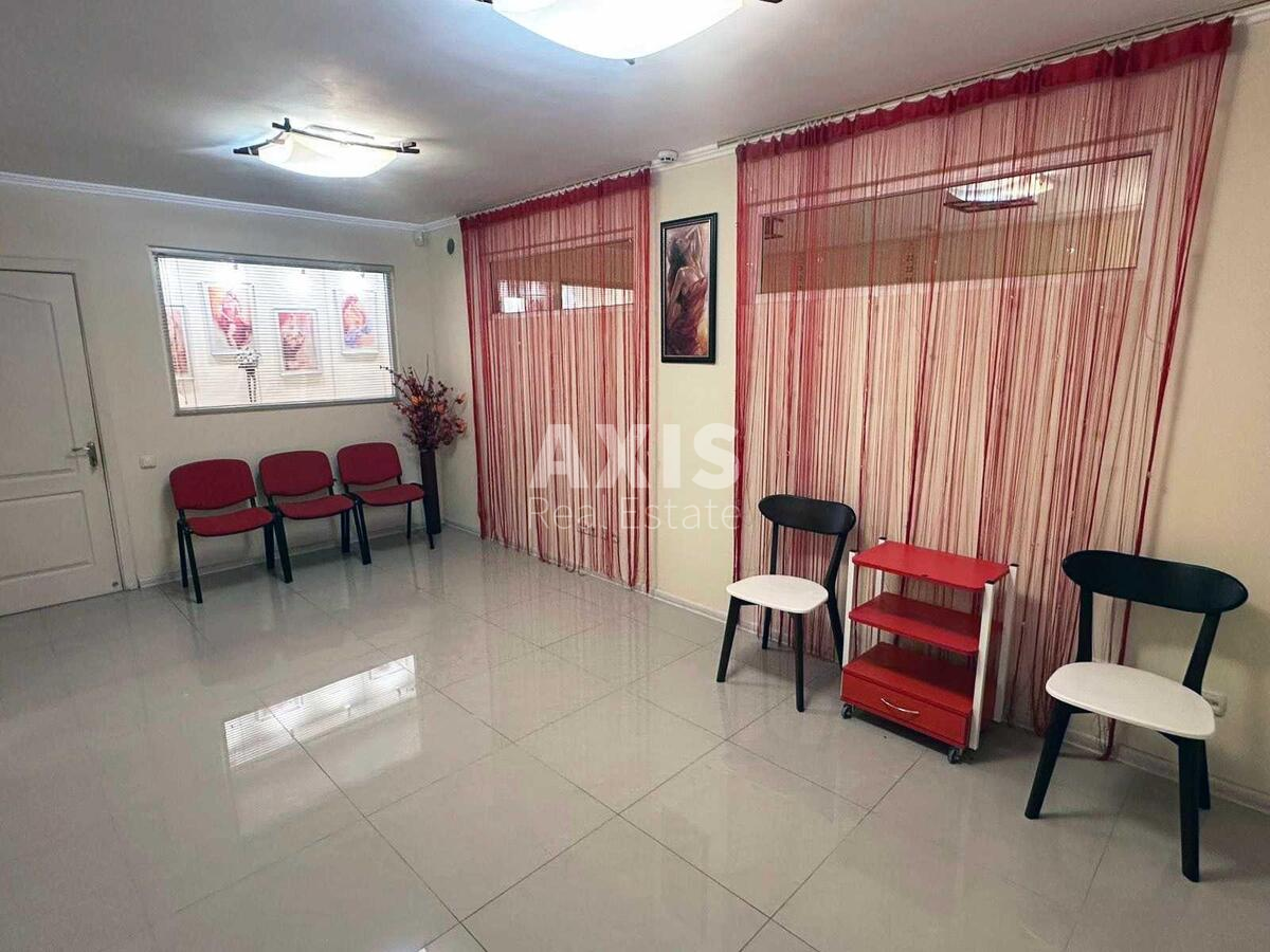 Офис бул. Верховного Совета 21А, 110м2602525