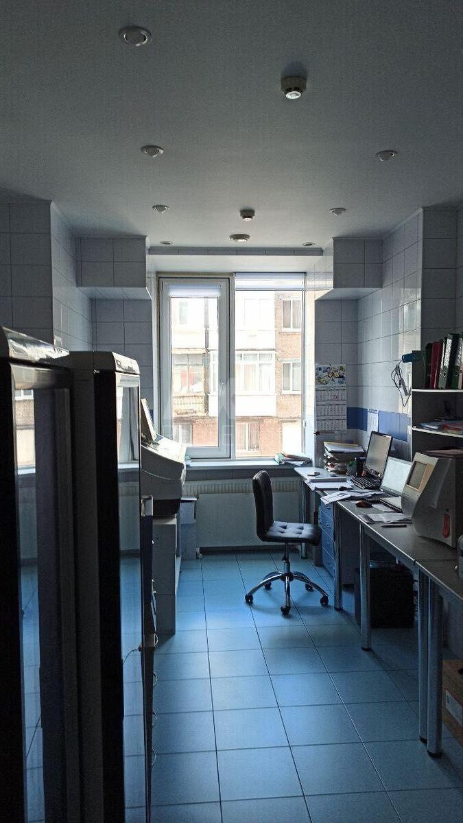 Trade object vul. Pochajnyns'ka 70, 400m2587959