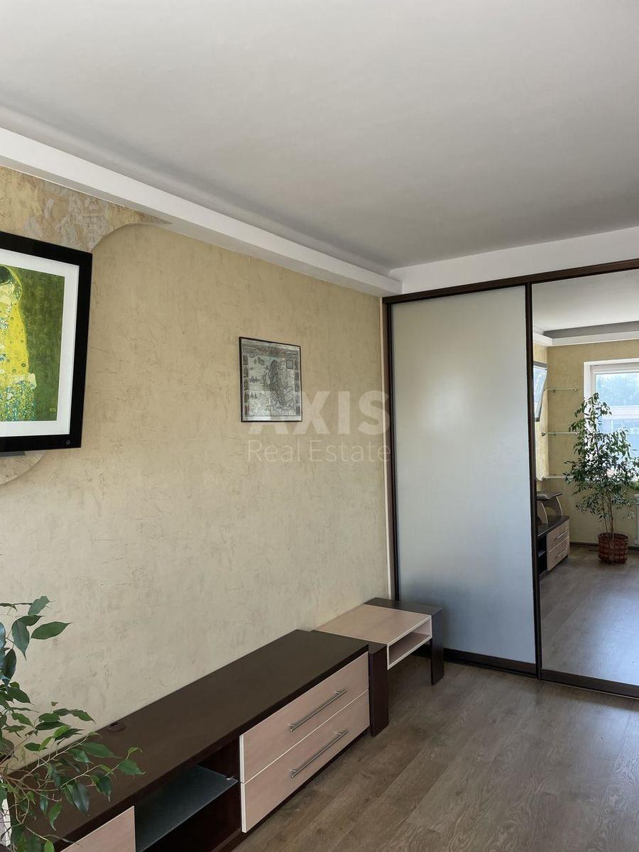 3к квартира бул. Перова 48