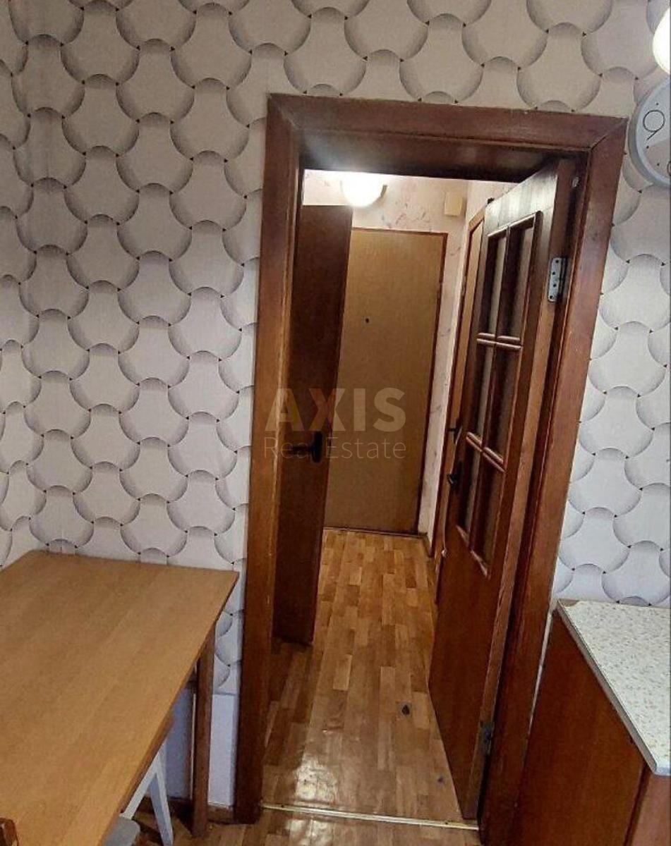 1к квартира пр-т Оболонский 34В7