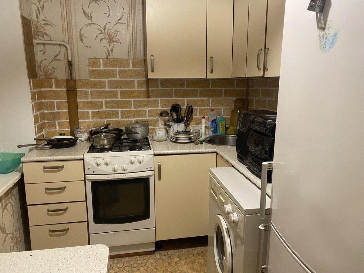 2k apartment vul. Chudnovs'kogo 4А