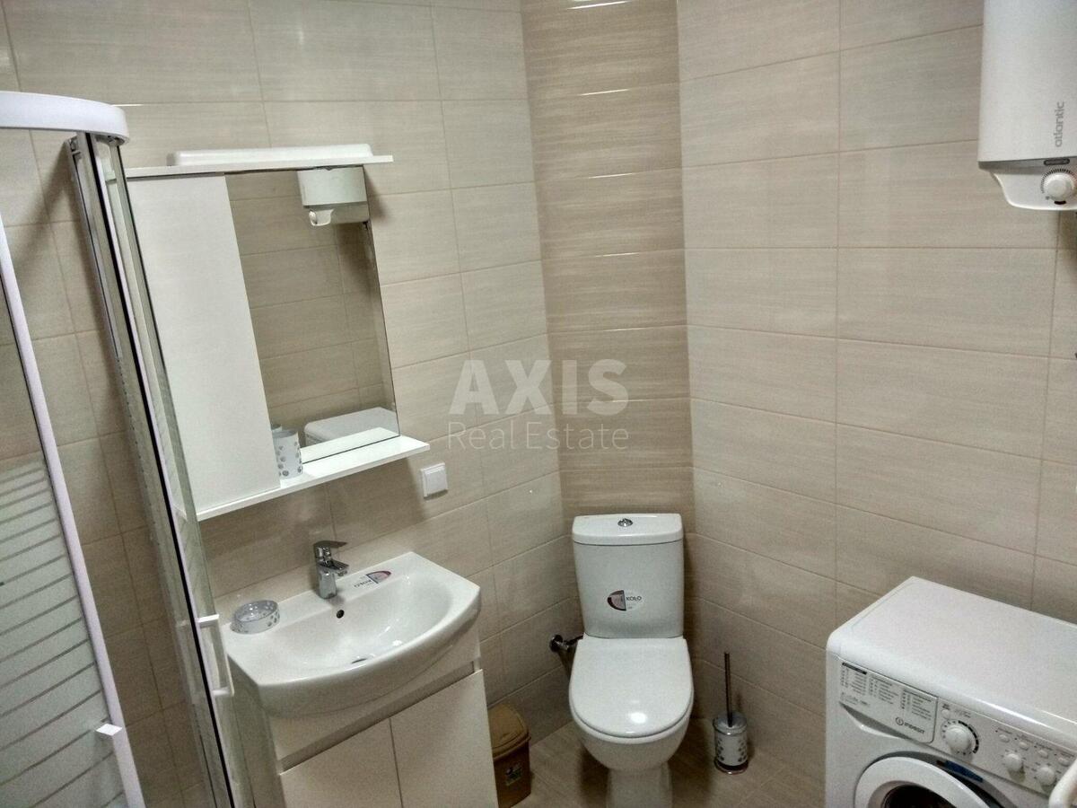2k apartment vul. Lypkivs'kogo Vasylja Mytropolyta 37Г605735