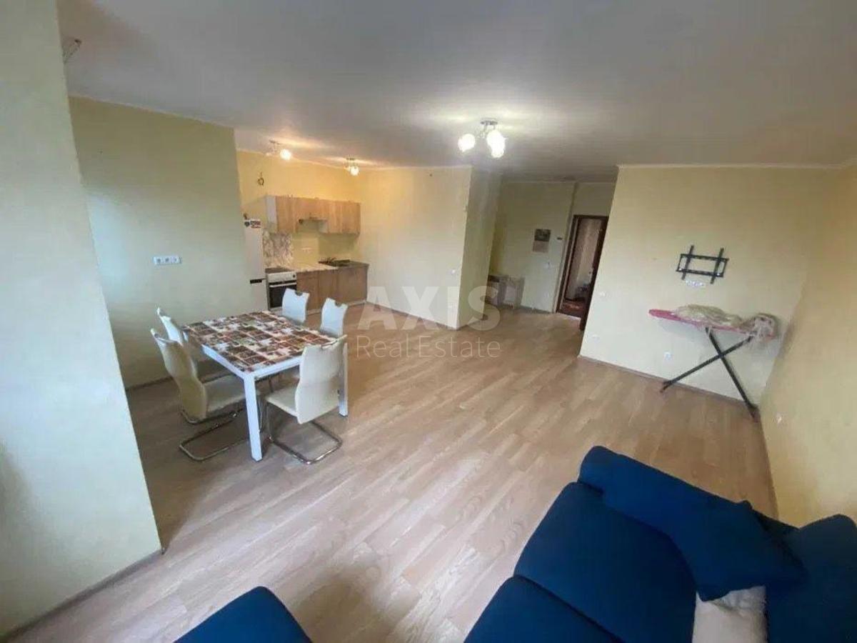 2k apartment vul. Uzhvij Natalii' 122