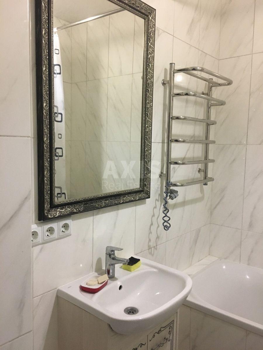 2k apartment vul. Metrologichna 11В565836