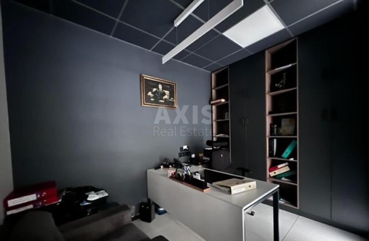 Office vul. Naberezhno-Hreshhatyc'ka 35В, 200m2609893