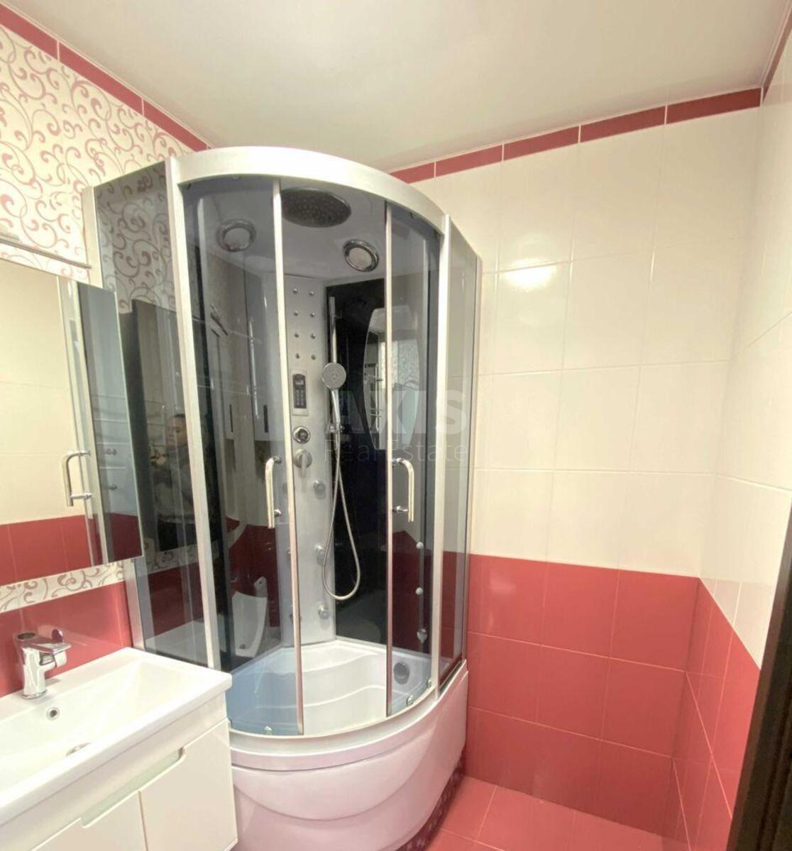 1k apartment vul. Doncja Myhajla 2Б6