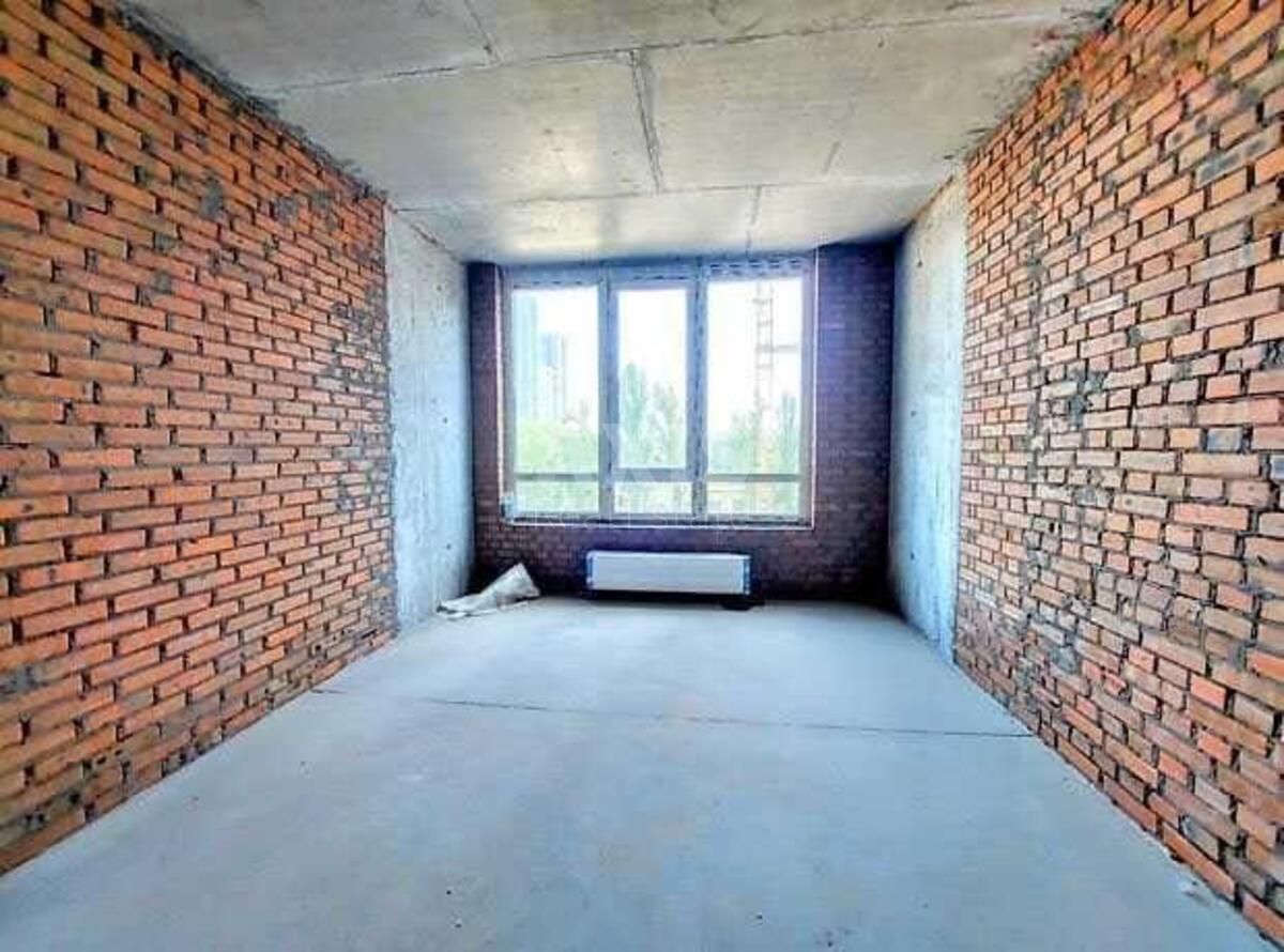 1k apartment vul. Sverstjuka Jevgena 541